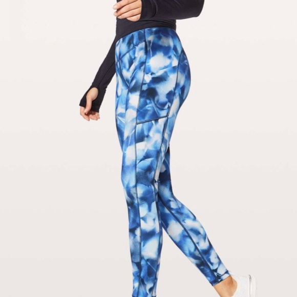 Lululemon Speed Up Tight 25” - Picture 4 of 10